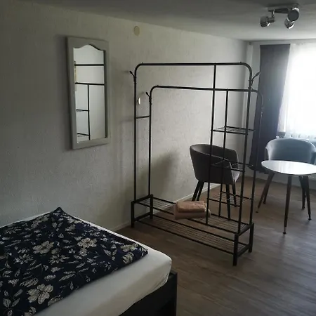 Anni * 德根豪塞尔塔尔